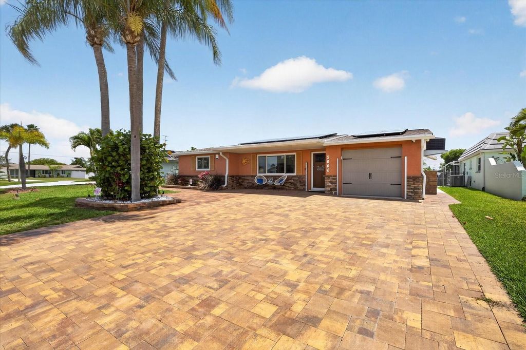 Photo of 5006 Forestay Court, New Port Richey, FL 34652 (MLS # W7885600)