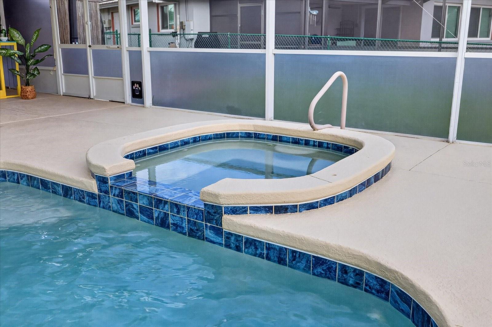 FLOR A MAR - Residential