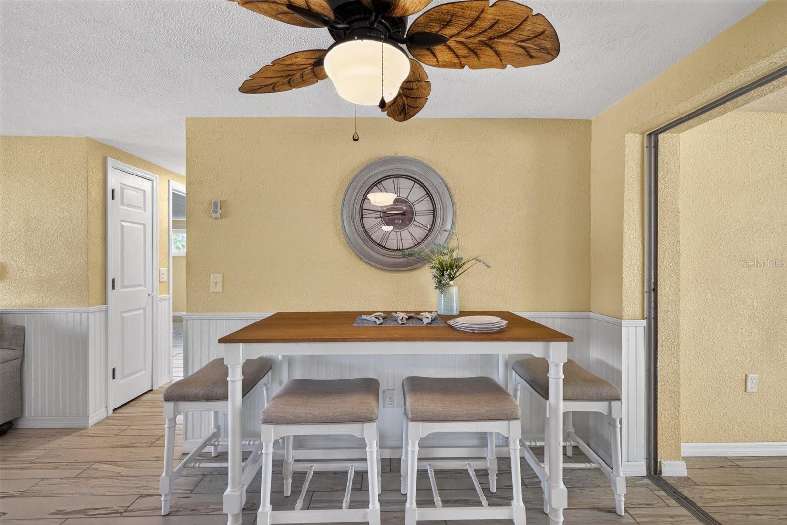 FLOR A MAR - Residential