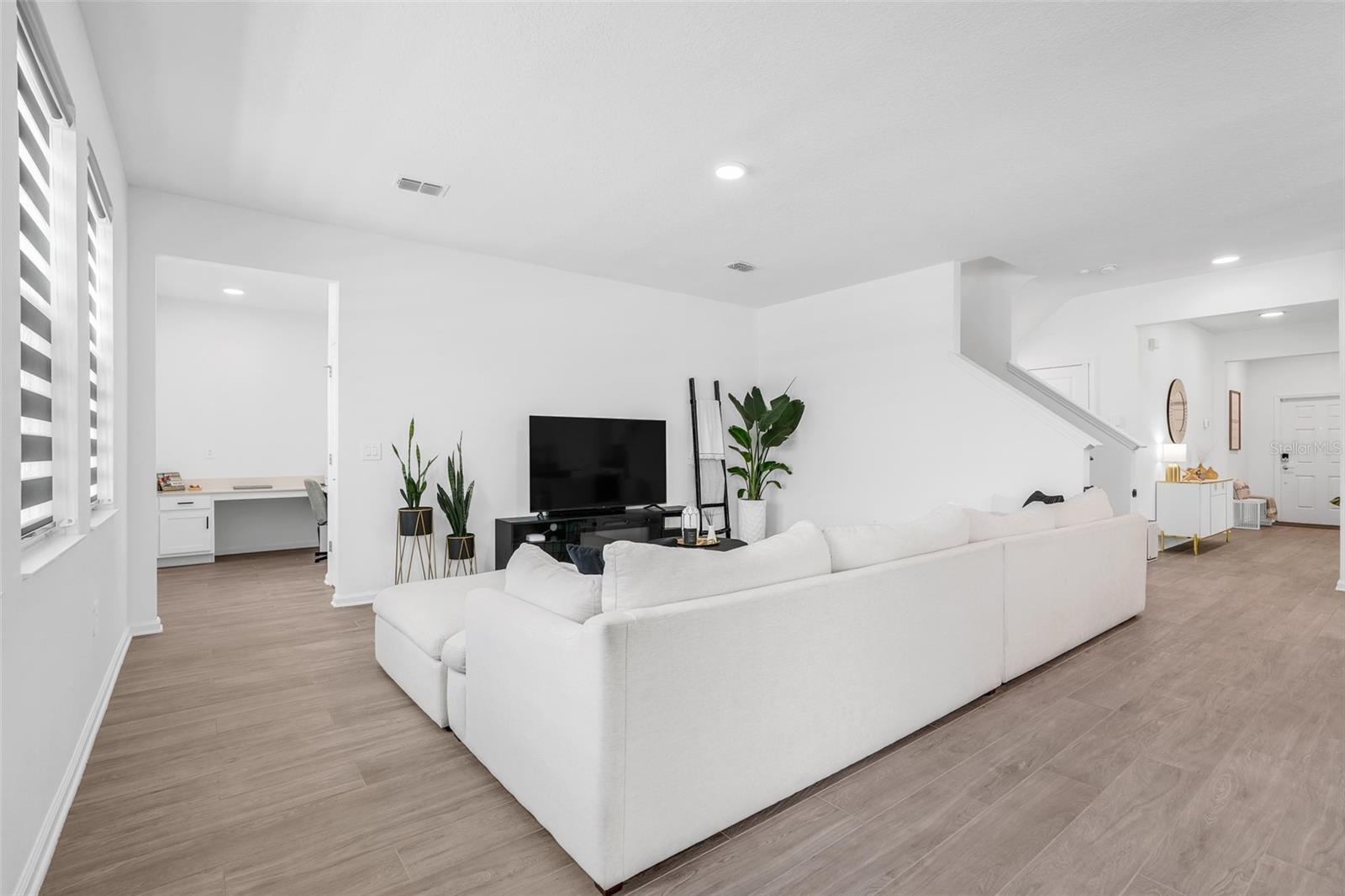 TRINITY LAKES 60 - Residential