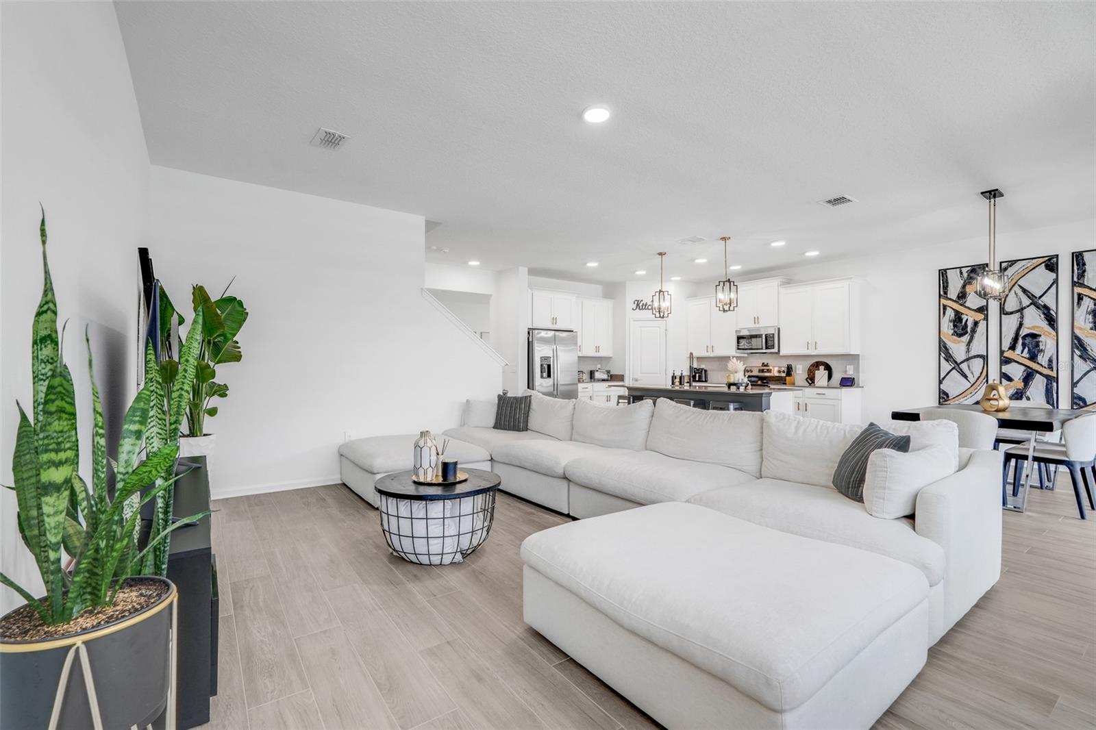 TRINITY LAKES 60 - Residential