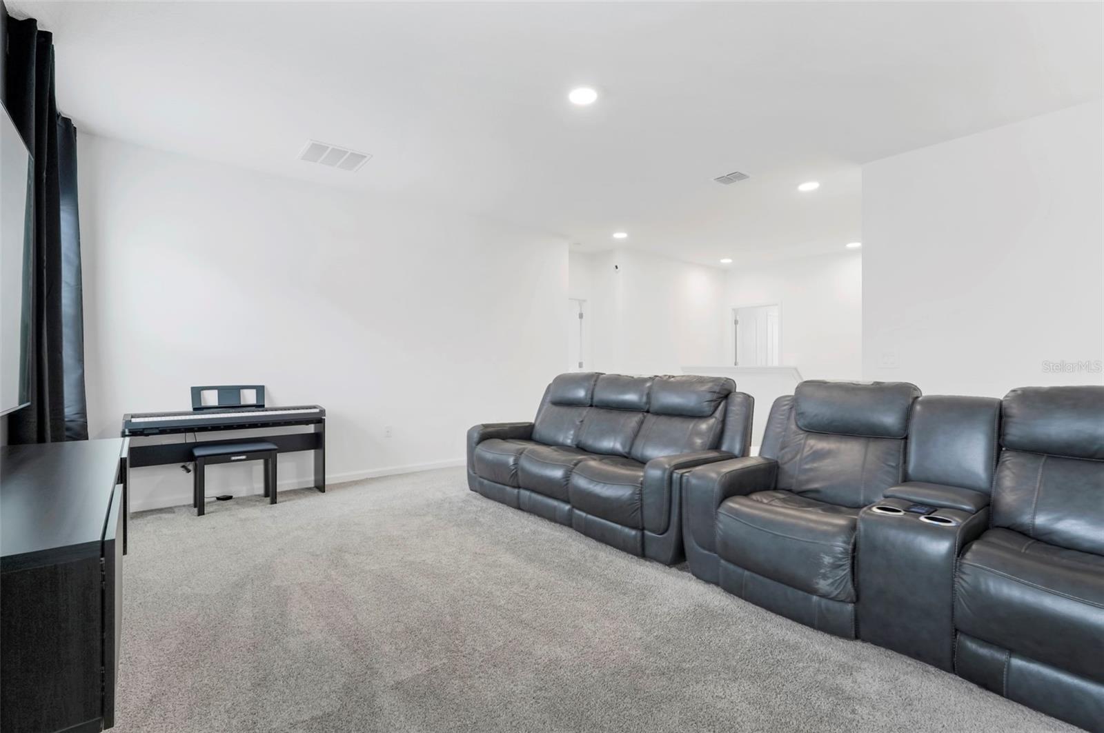 TRINITY LAKES 60 - Residential