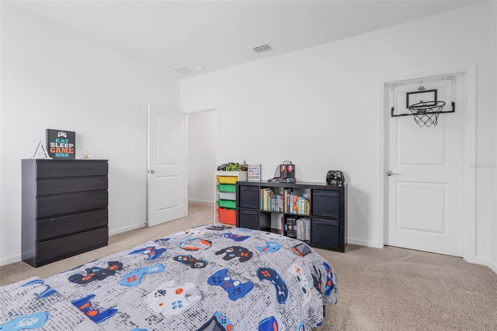 TRINITY LAKES 60 - Residential