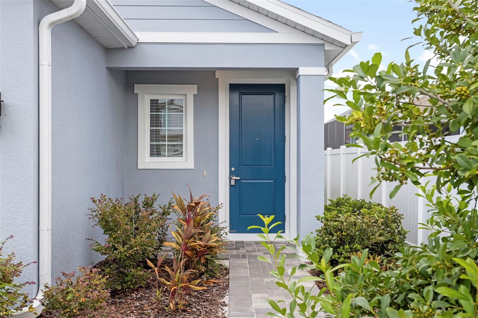 14008 CRIMSON AVENUE
