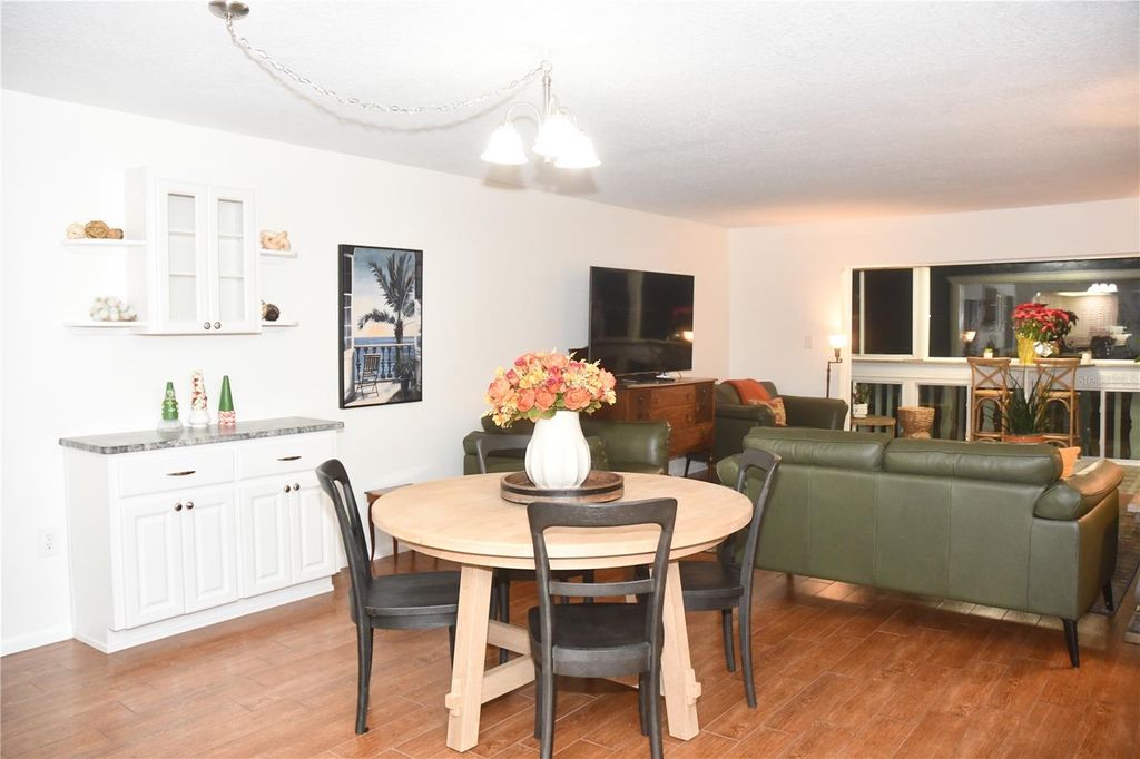 Photo of 601 N Mcdonald Street #206, Mount Dora, FL 32757 (MLS # P4937254)