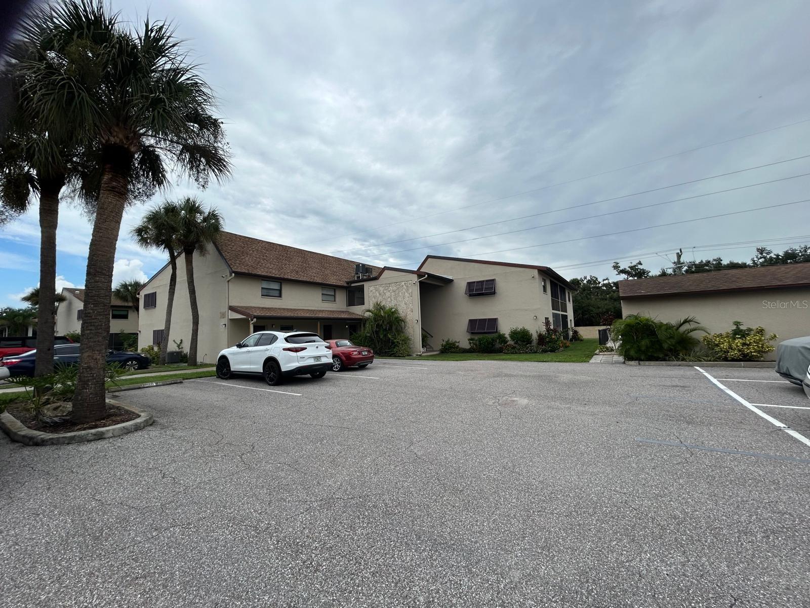 GULF GATE GARDENS - Residential Lease