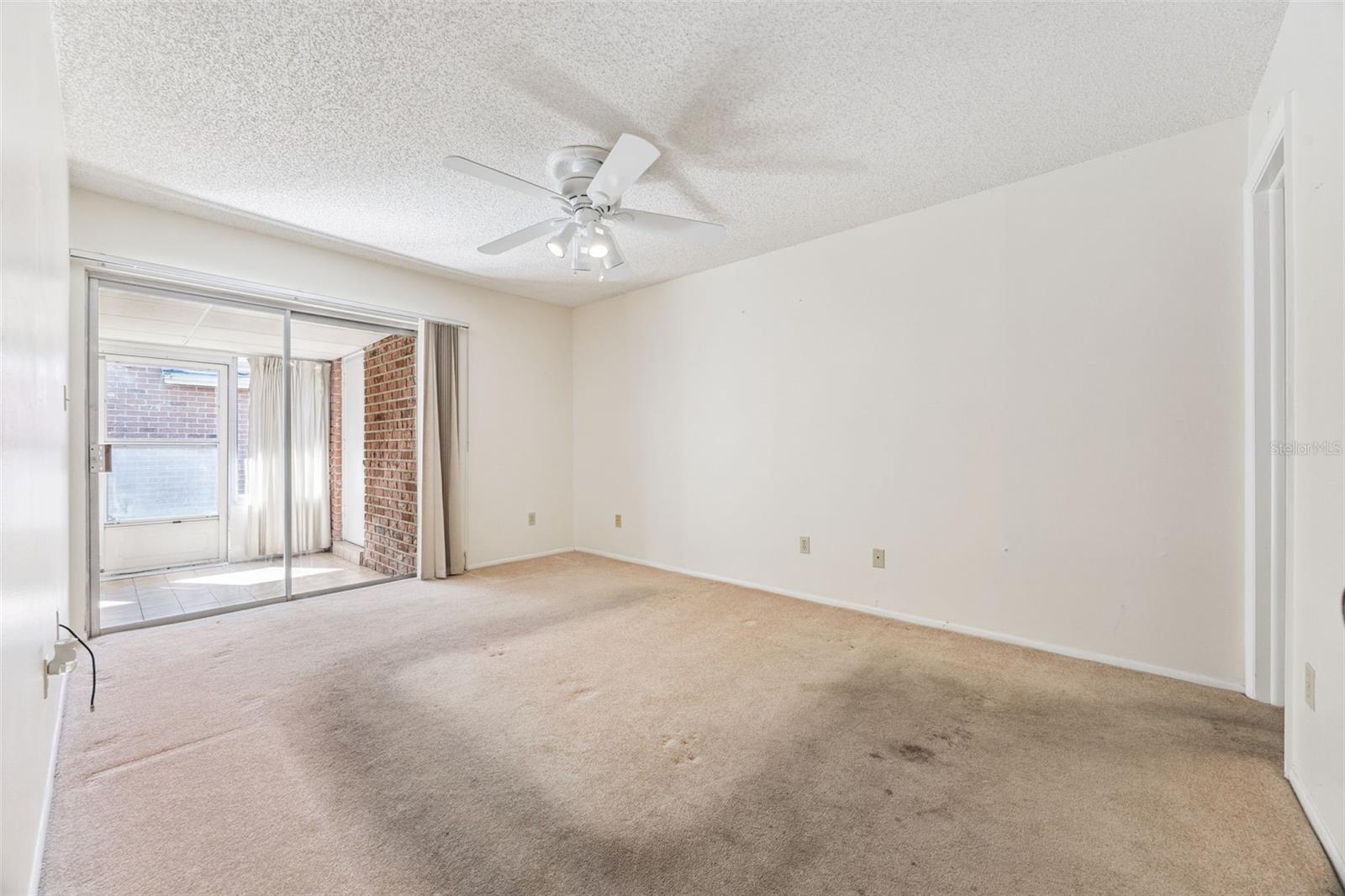 CANDLEWYCK EAST REP 01 - Residential