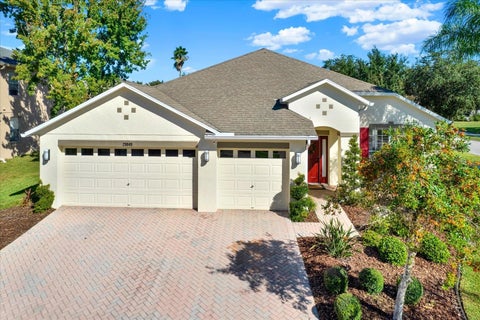 Photo of 29849 Boyette Oaks Place, Wesley Chapel, FL 33545 (MLS # TB8560084)