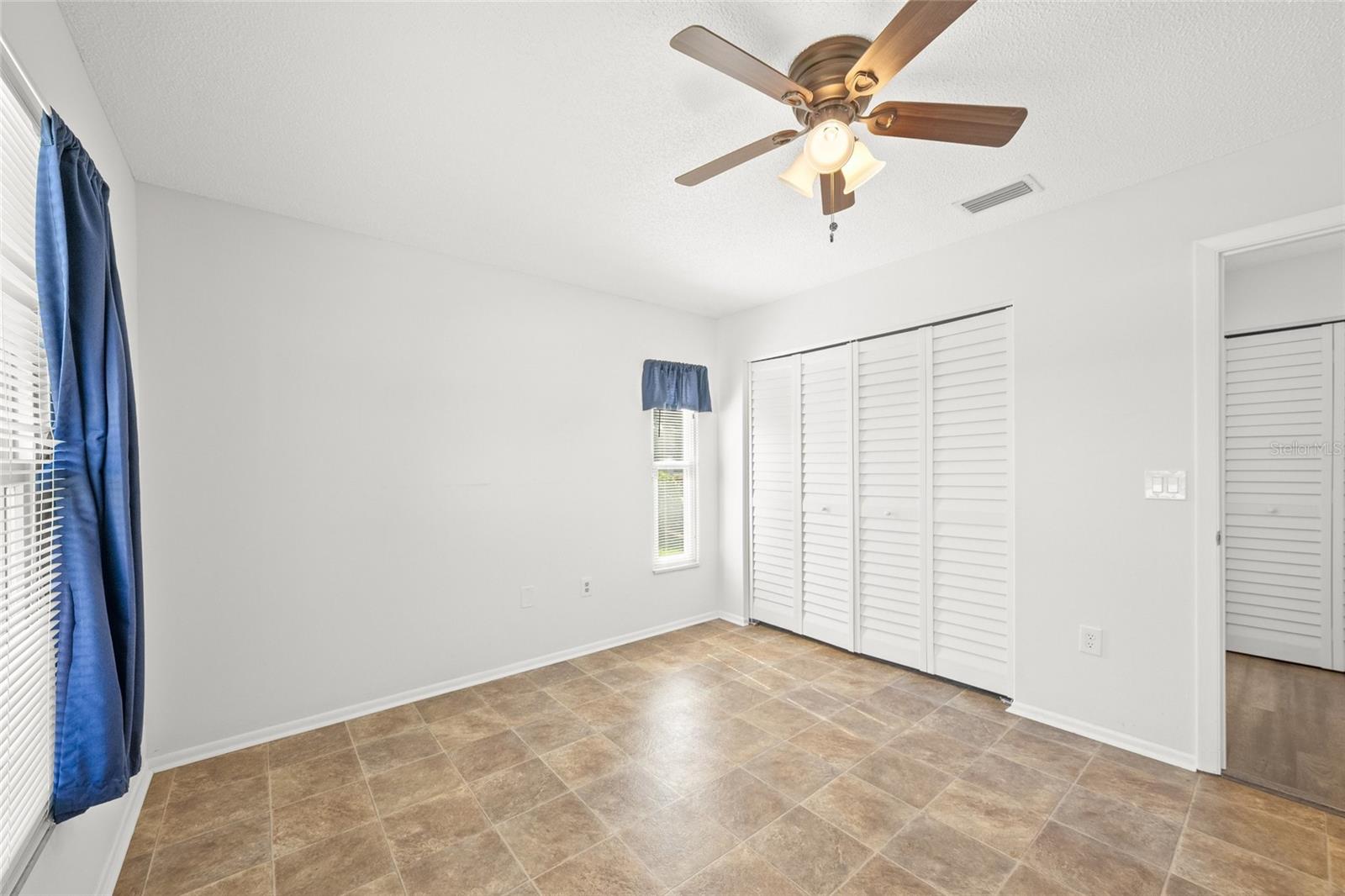 OAKHURST PH II - Residential