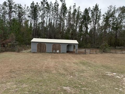 A home in JENNINGS