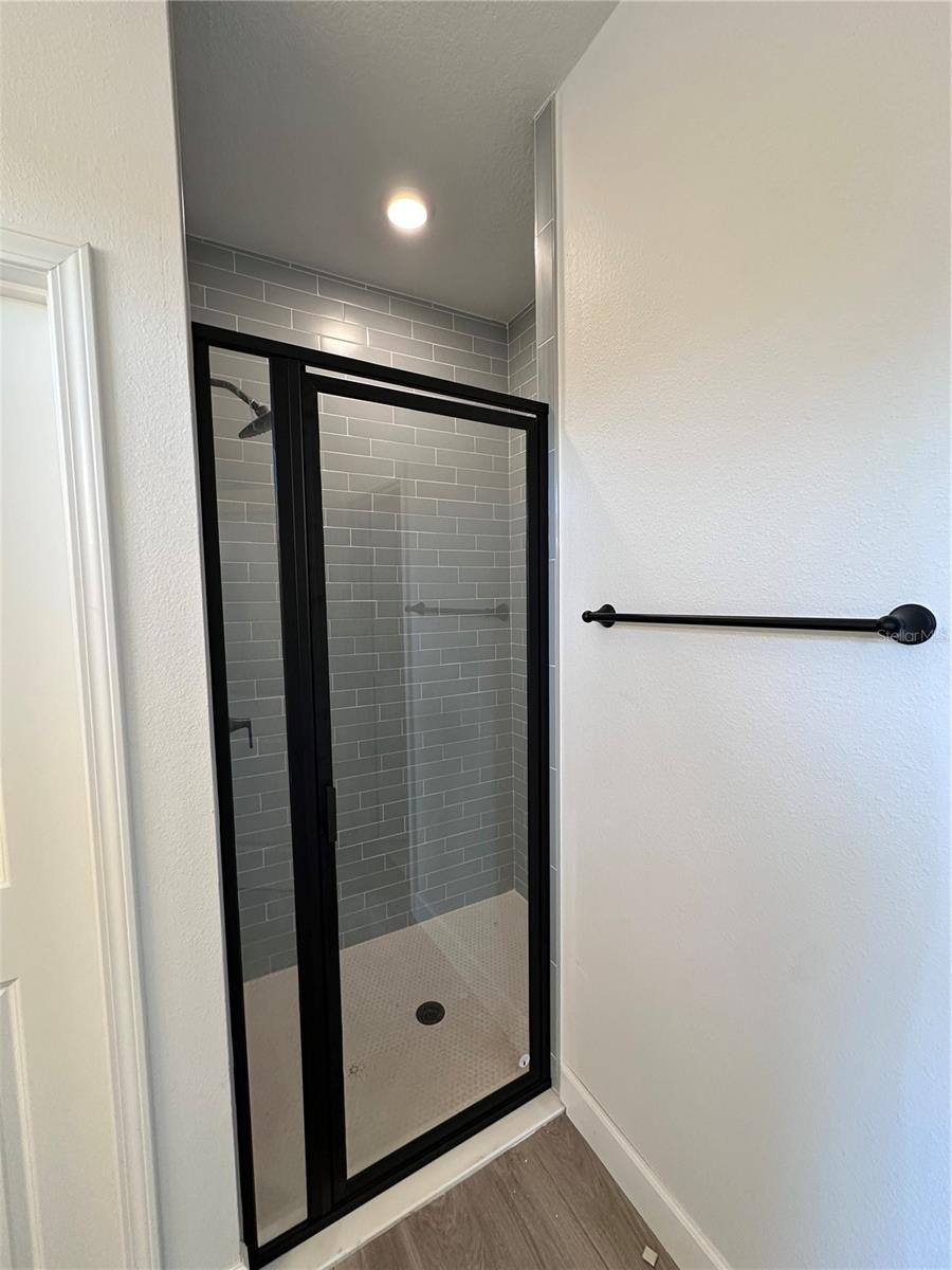 KAYS LANDING - Residential