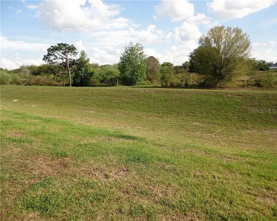 520 HIGHLAND MEADOWS AVENUE