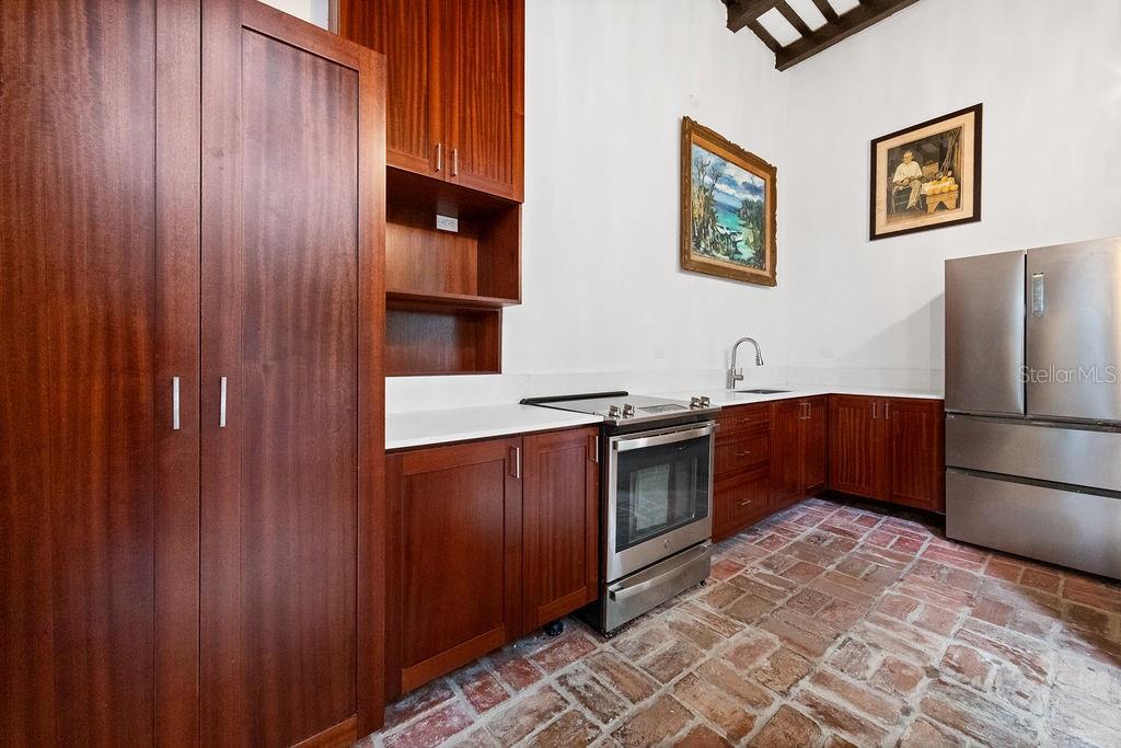 OLD SAN JUAN - Residential Lease