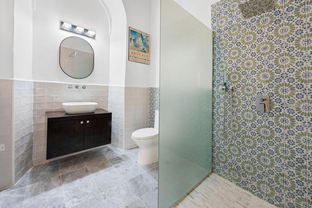 OLD SAN JUAN - Residential Lease