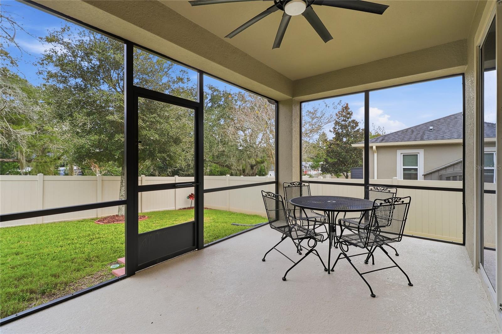 BENTLEY GREEN - Residential