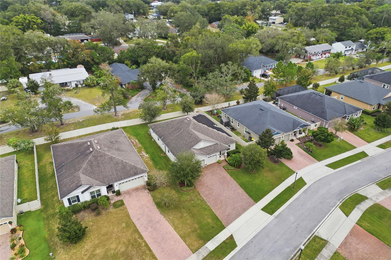 BENTLEY GREEN - Residential