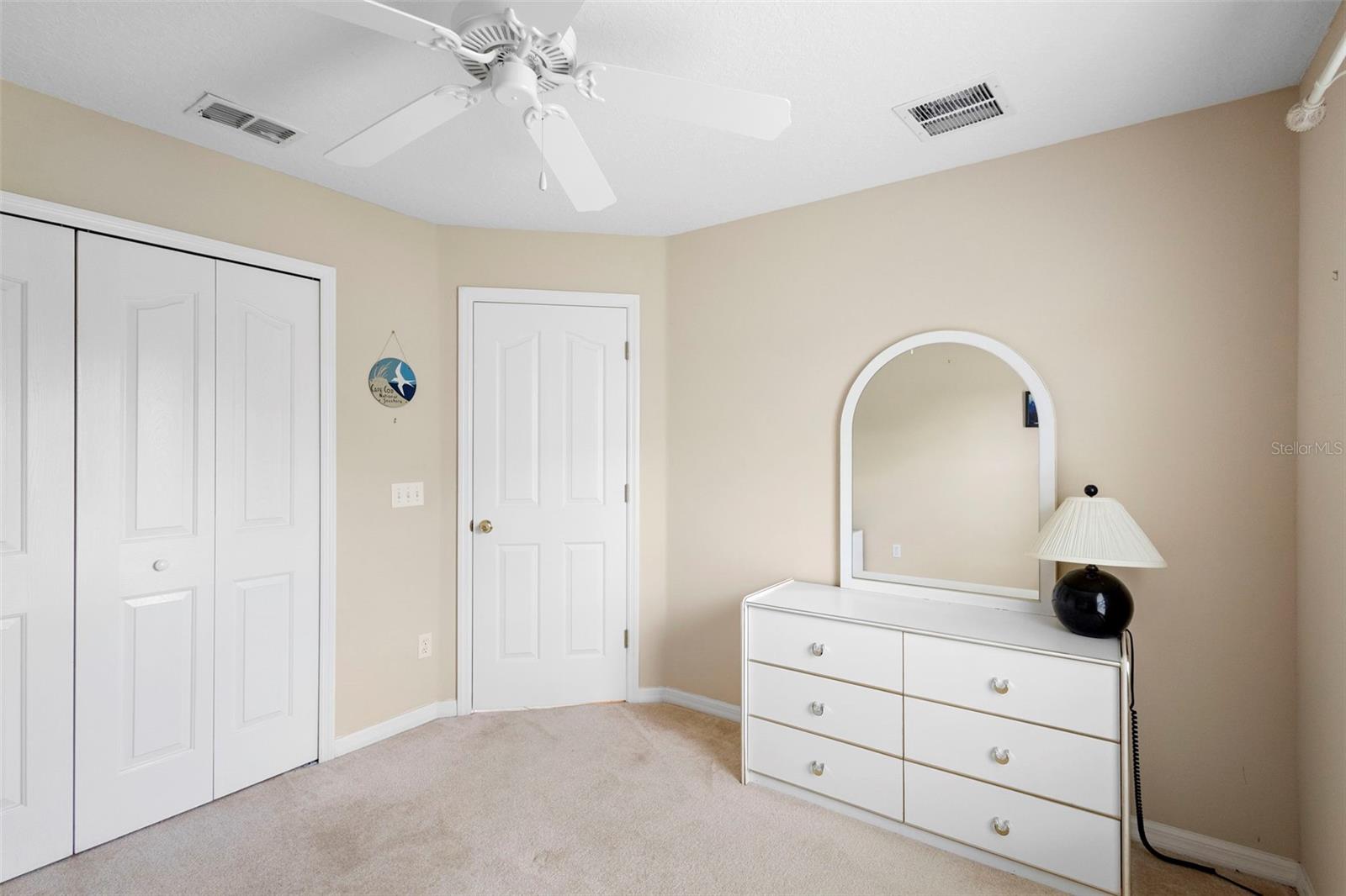 TWIN LAKES AT DELTONA UNIT 02 - Residential
