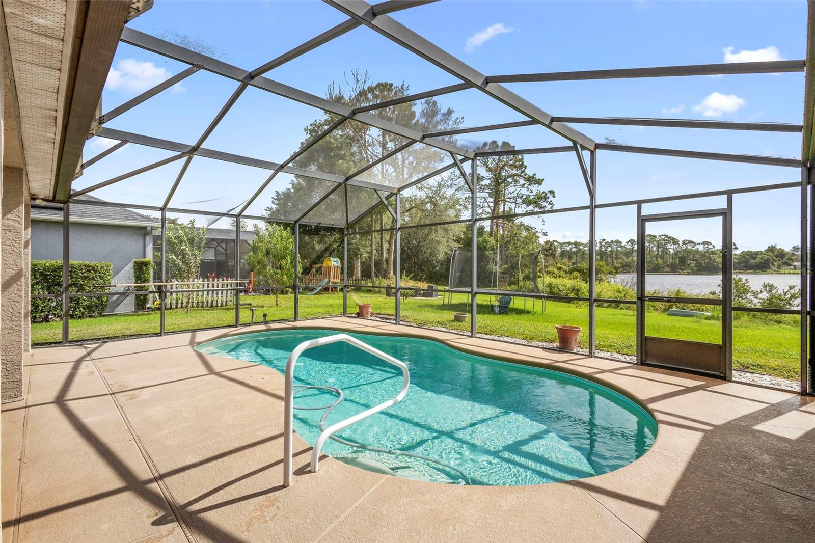 TWIN LAKES AT DELTONA UNIT 02 - Residential