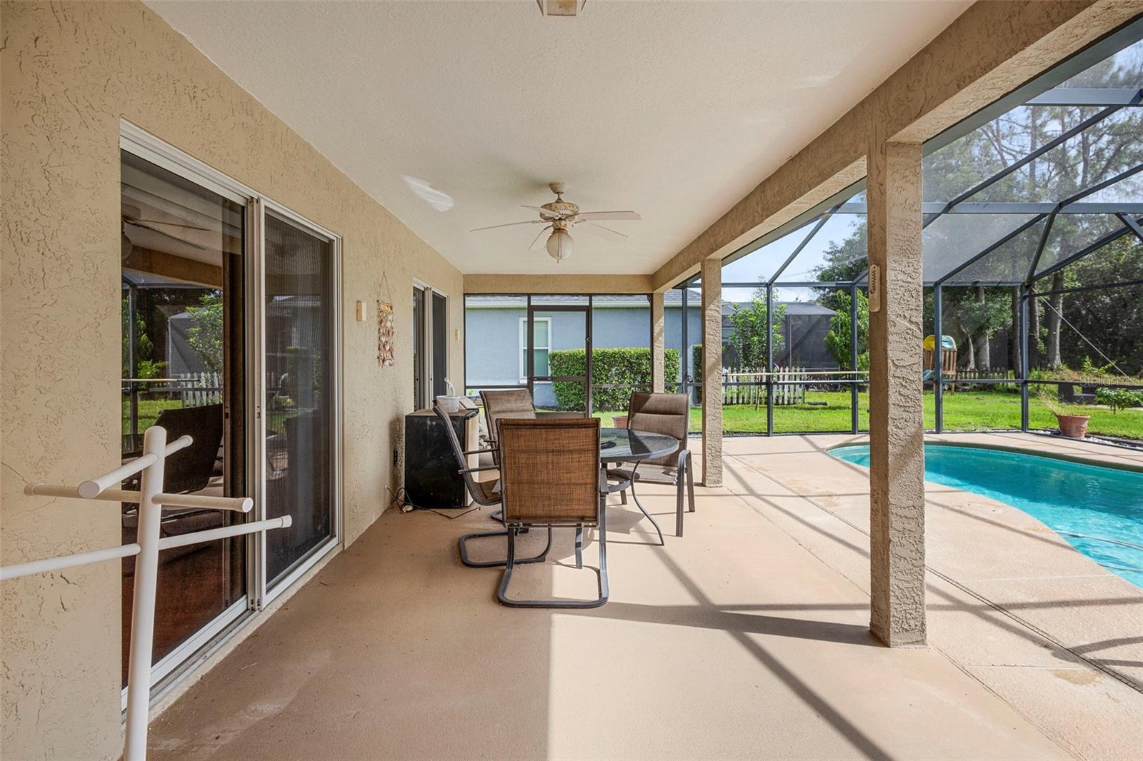 TWIN LAKES AT DELTONA UNIT 02 - Residential
