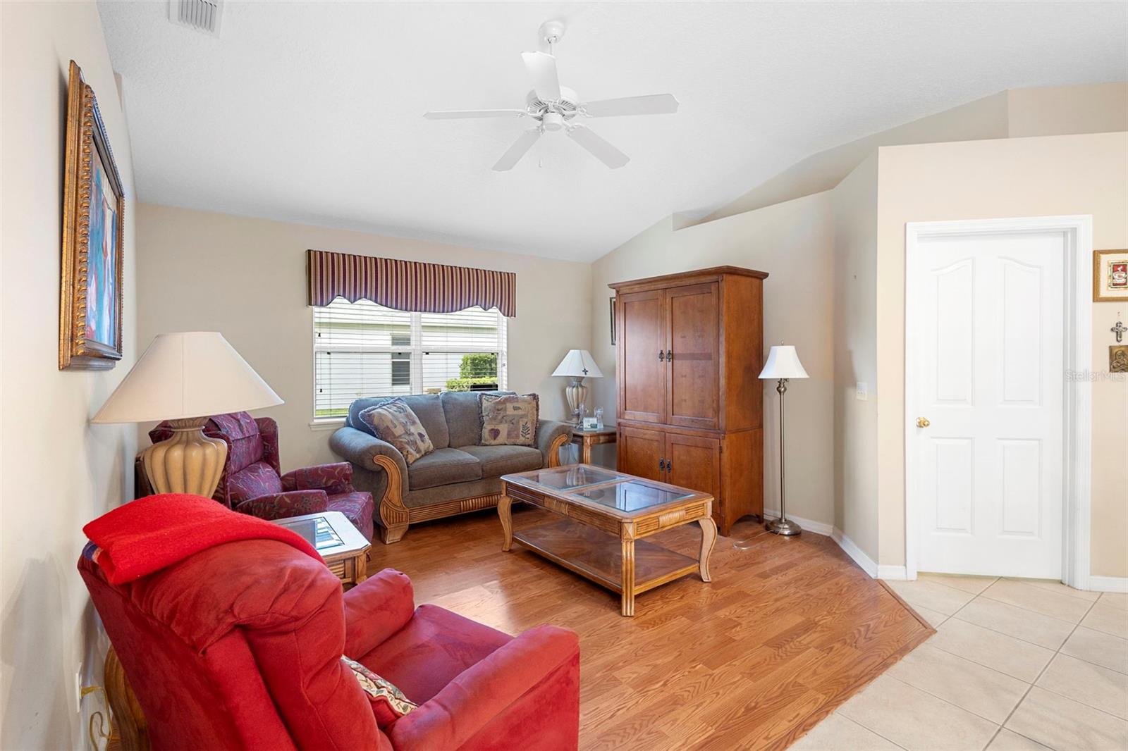 TWIN LAKES AT DELTONA UNIT 02 - Residential