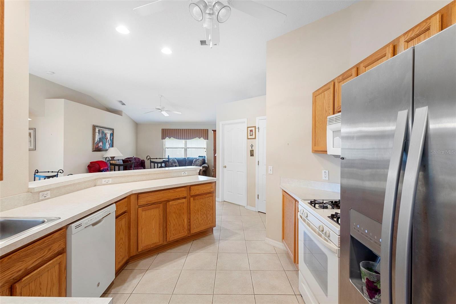 TWIN LAKES AT DELTONA UNIT 02 - Residential