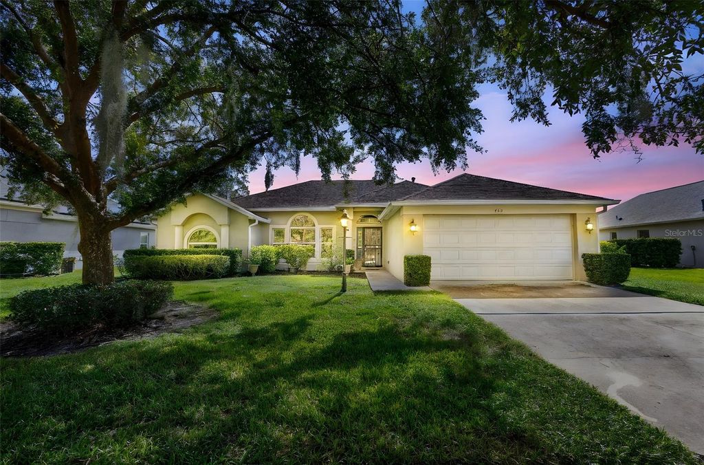 Photo of 713 Mountain Ash Way, Deltona, FL 32725 (MLS # V4945300)