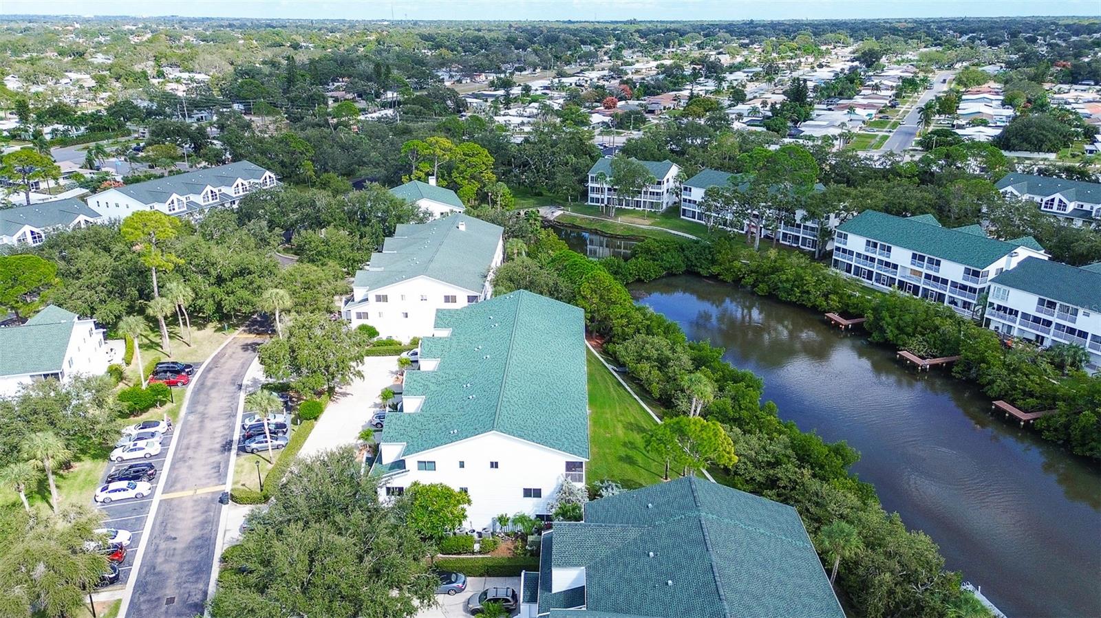 TARA CAY SOUND NORTH - Residential