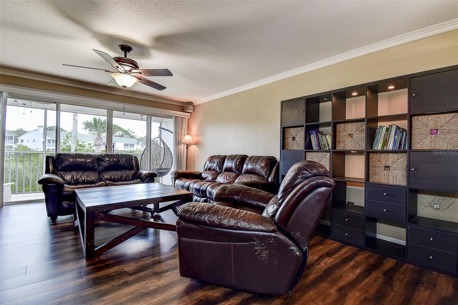 TARA CAY SOUND NORTH - Residential