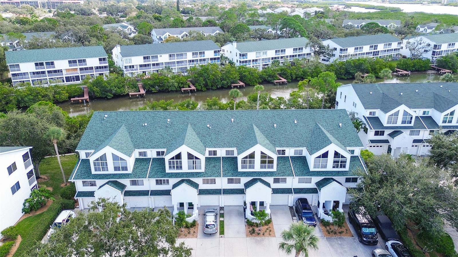 TARA CAY SOUND NORTH - Residential