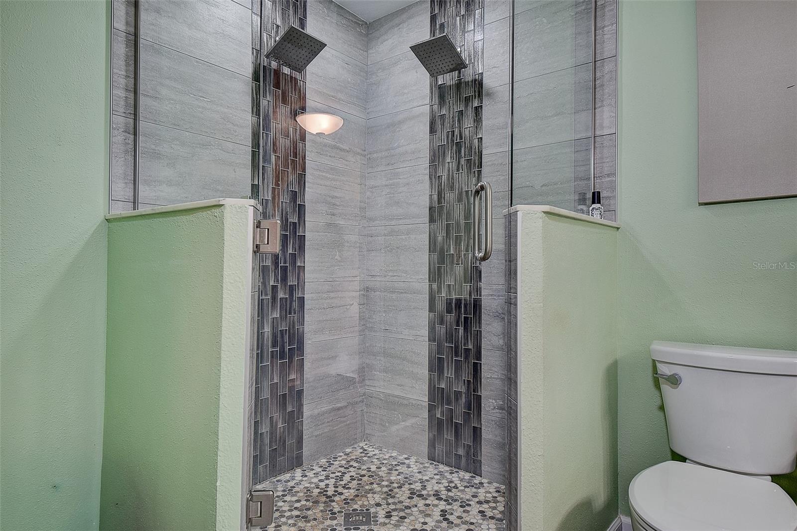 TARA CAY SOUND NORTH - Residential