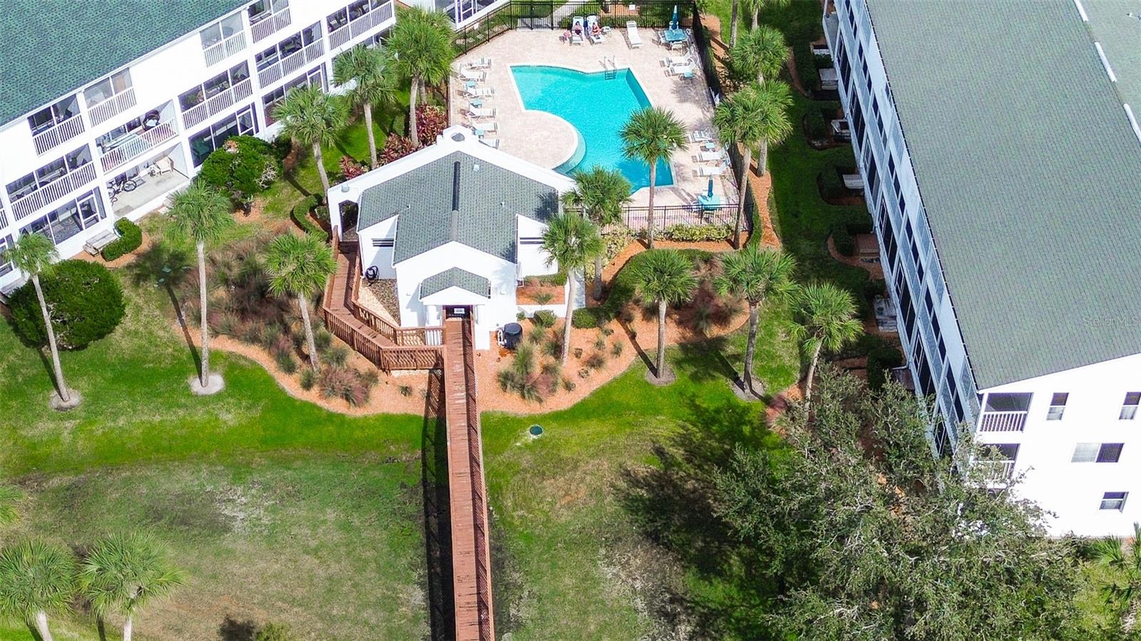 TARA CAY SOUND NORTH - Residential