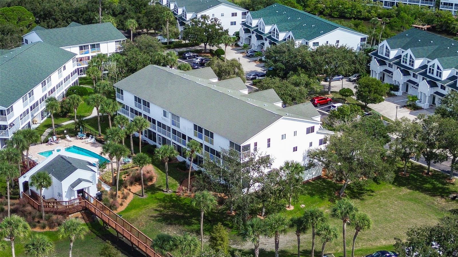 TARA CAY SOUND NORTH - Residential