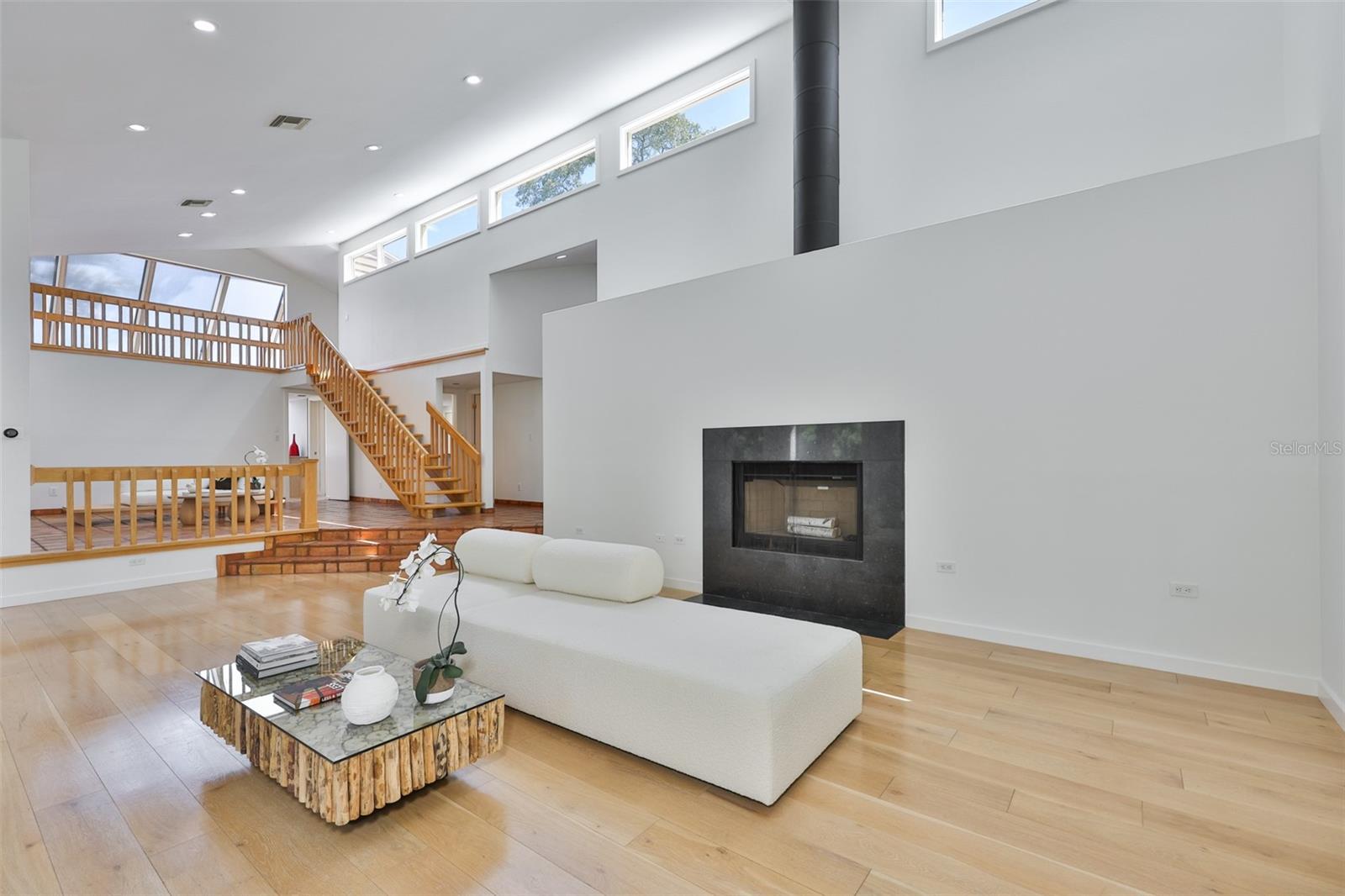 3148 AUTUMN DRIVE
