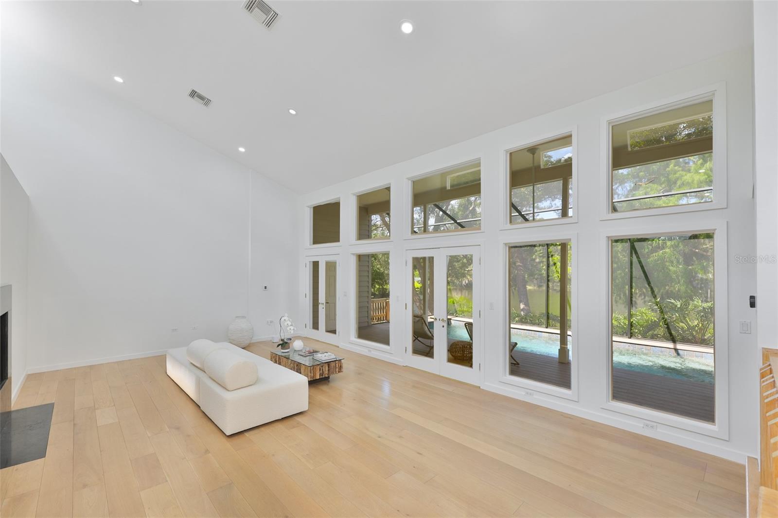3148 AUTUMN DRIVE