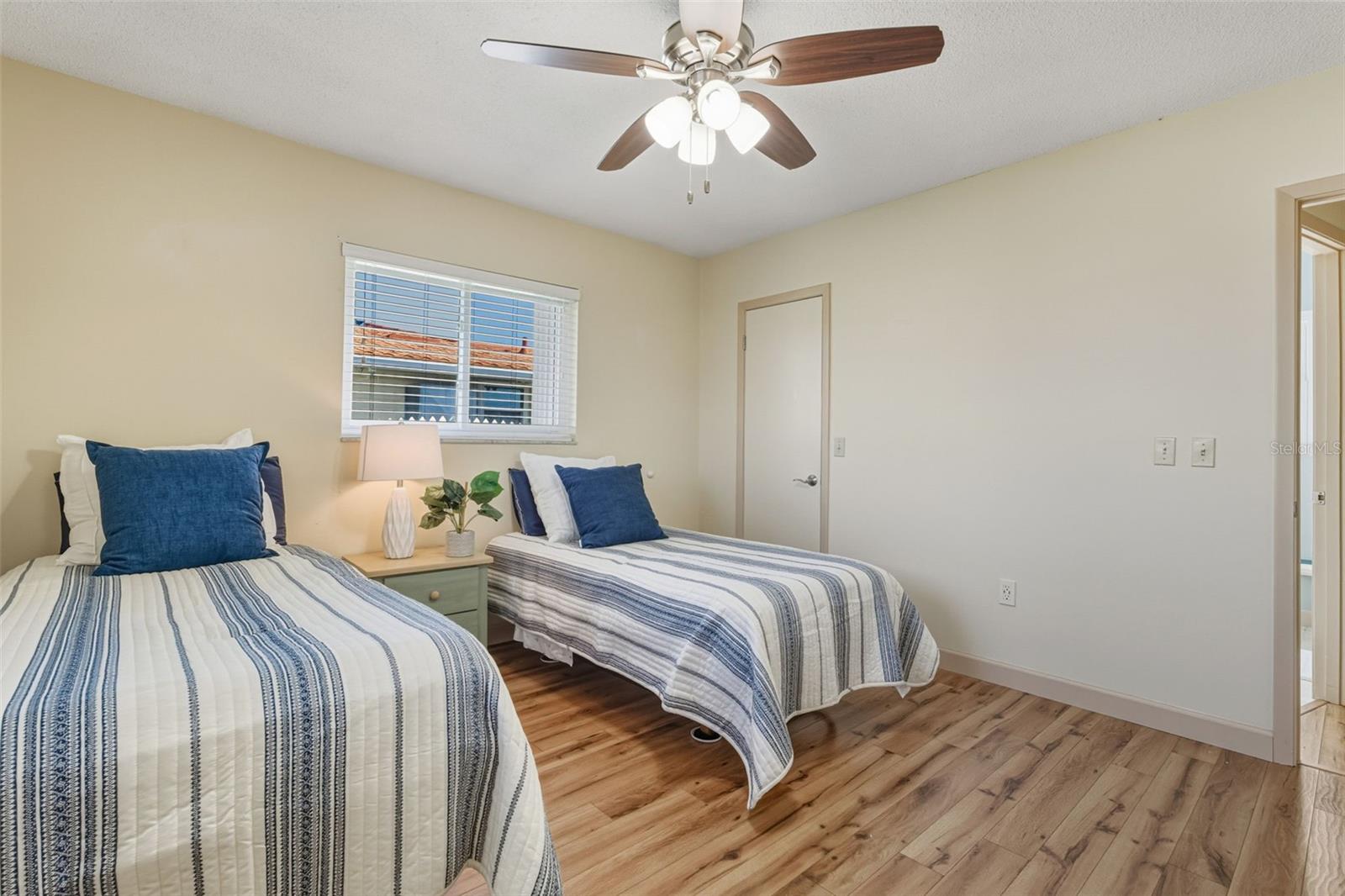 VENICE GARDENS - Residential