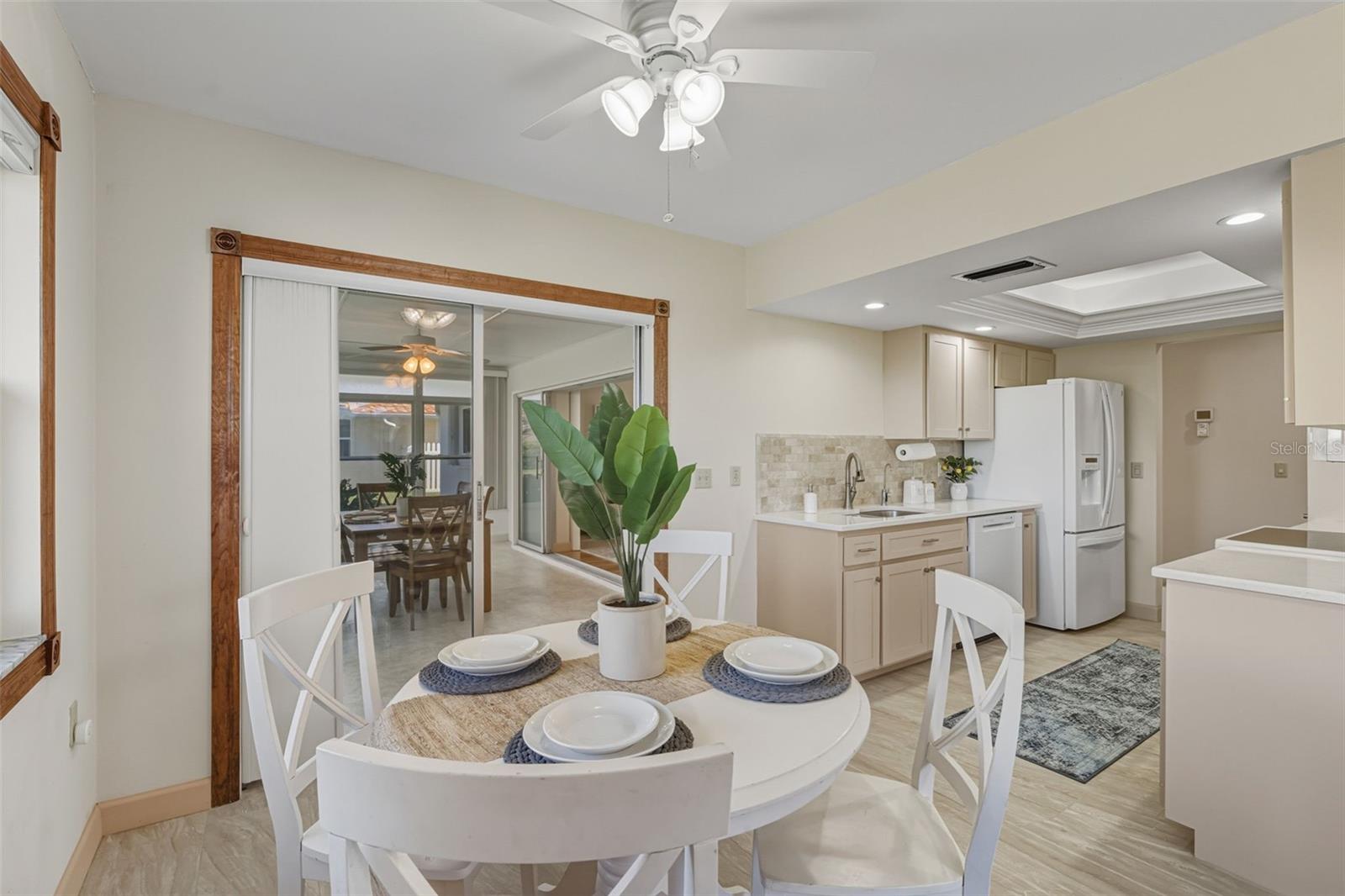 VENICE GARDENS - Residential