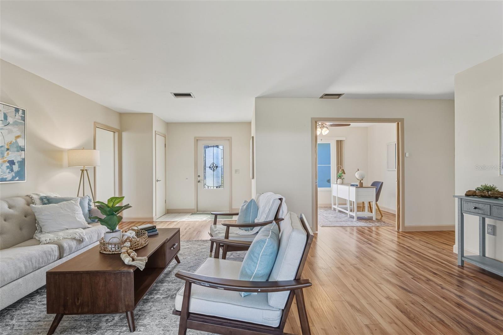 VENICE GARDENS - Residential