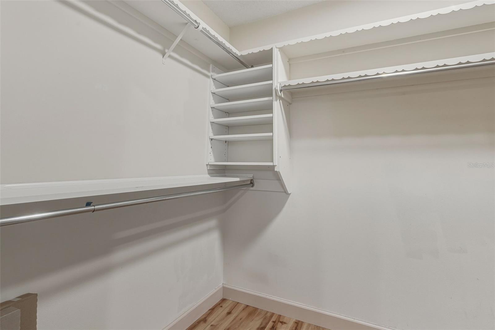 VENICE GARDENS - Residential