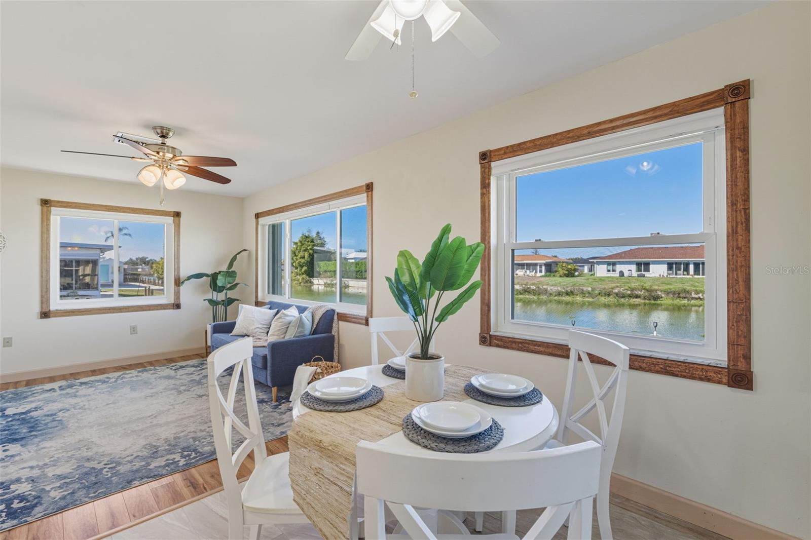 VENICE GARDENS - Residential