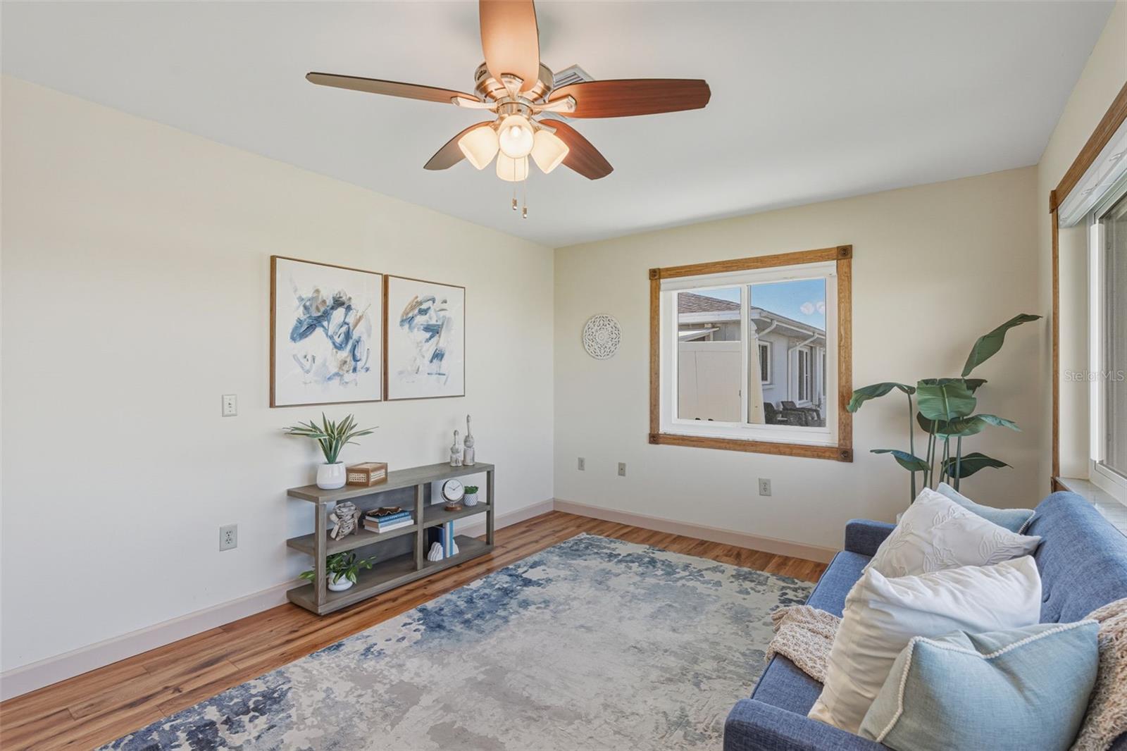 VENICE GARDENS - Residential