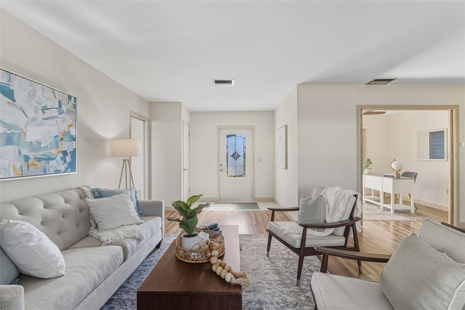 VENICE GARDENS - Residential