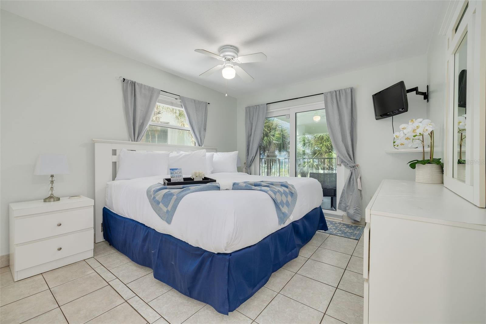 HOLIDAY VILLAS 2 - Residential