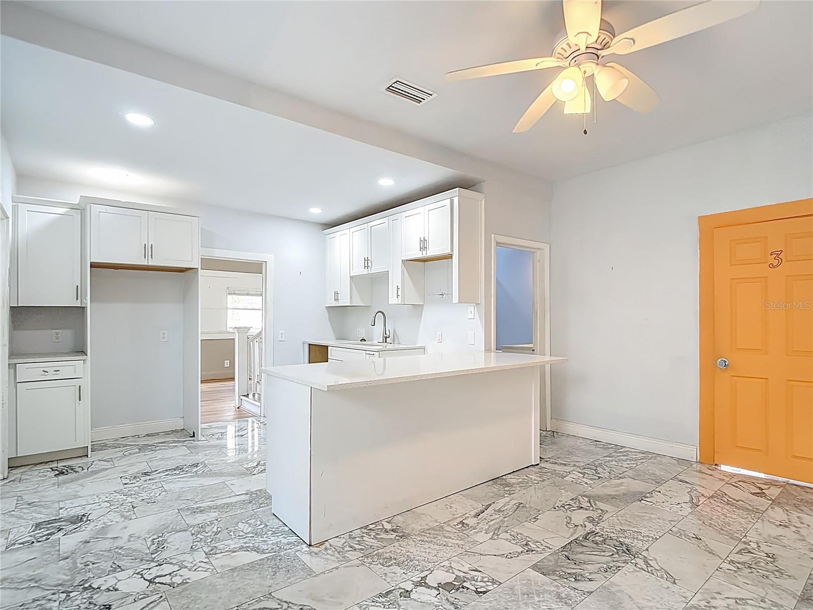 LA PALOMA - Residential