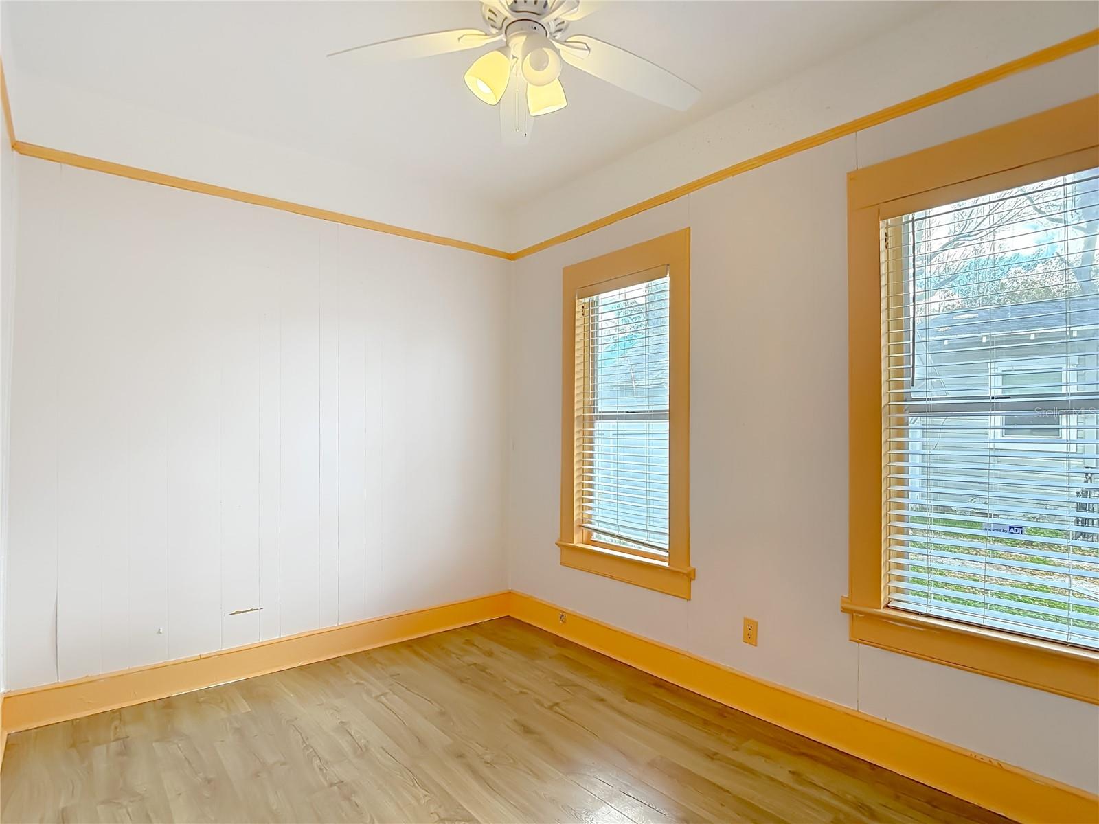 LA PALOMA - Residential