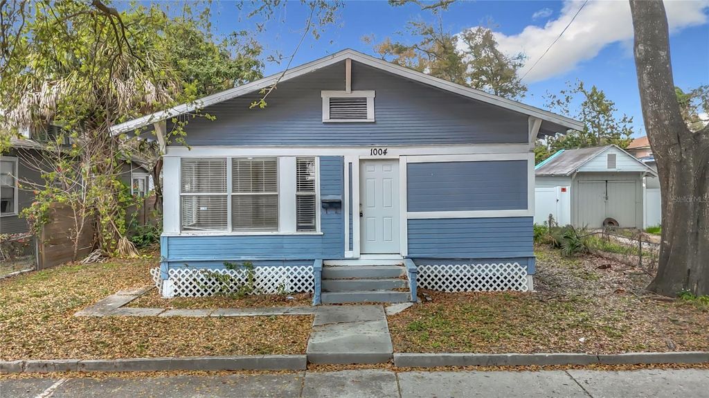 Photo of 1004 E 22nd Avenue, Tampa, FL 33605 (MLS # TB8489680)