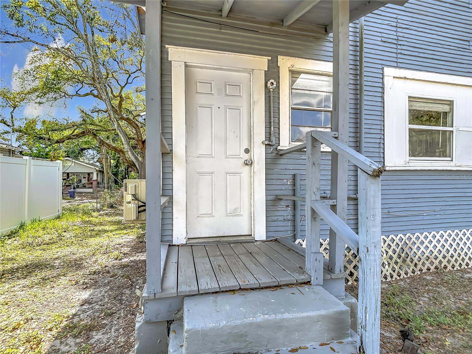 LA PALOMA - Residential