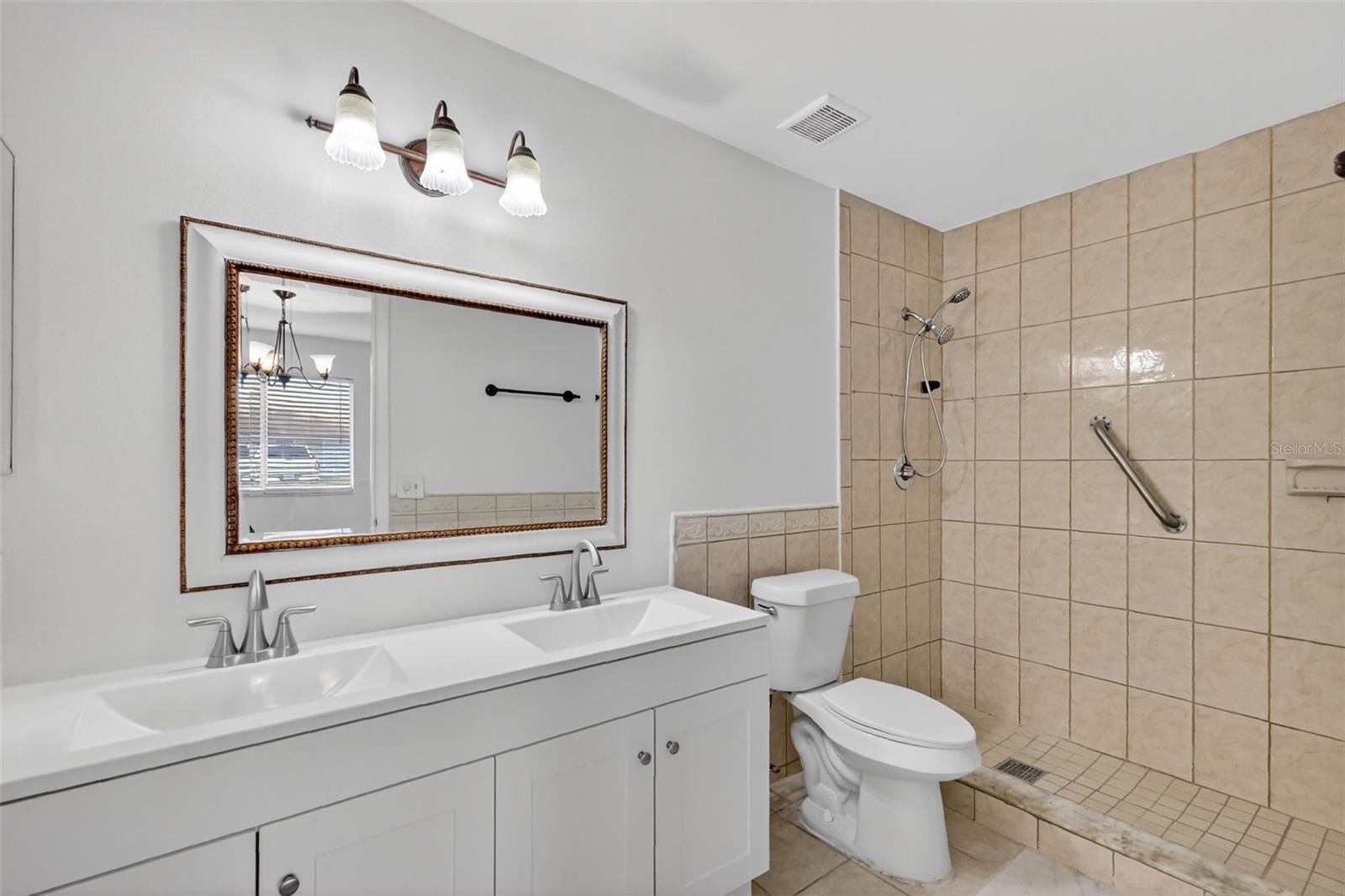 TAVARES RIDGE CONDO - Residential