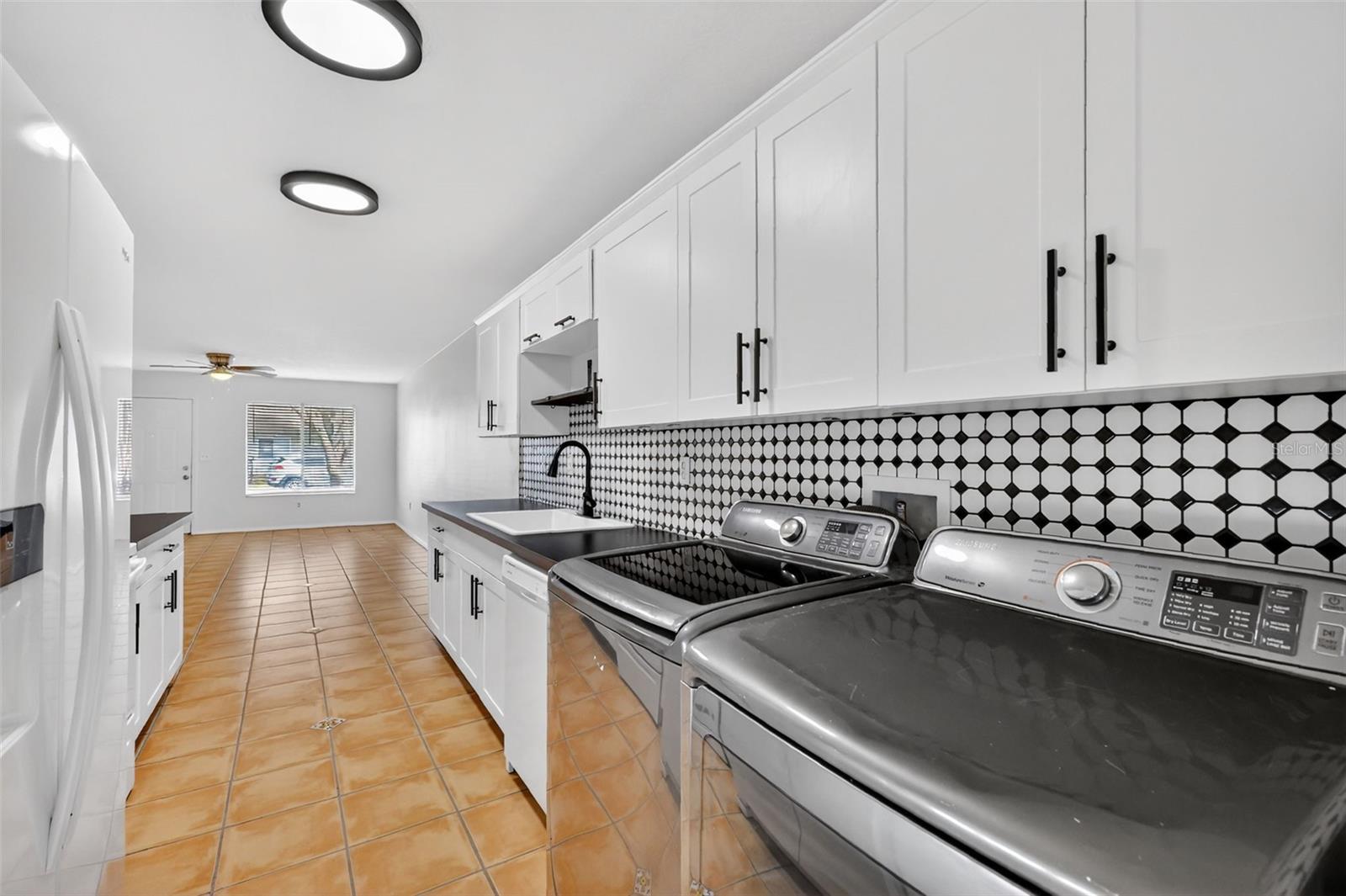 TAVARES RIDGE CONDO - Residential