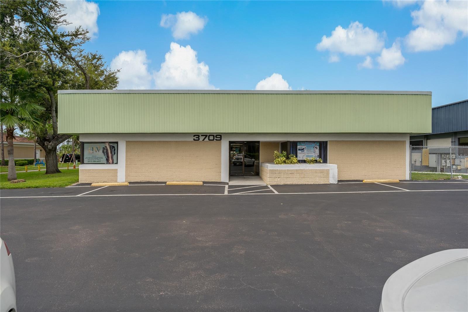 HARRELSON MEDICAL ARTS BUILDING - Commercial Sale