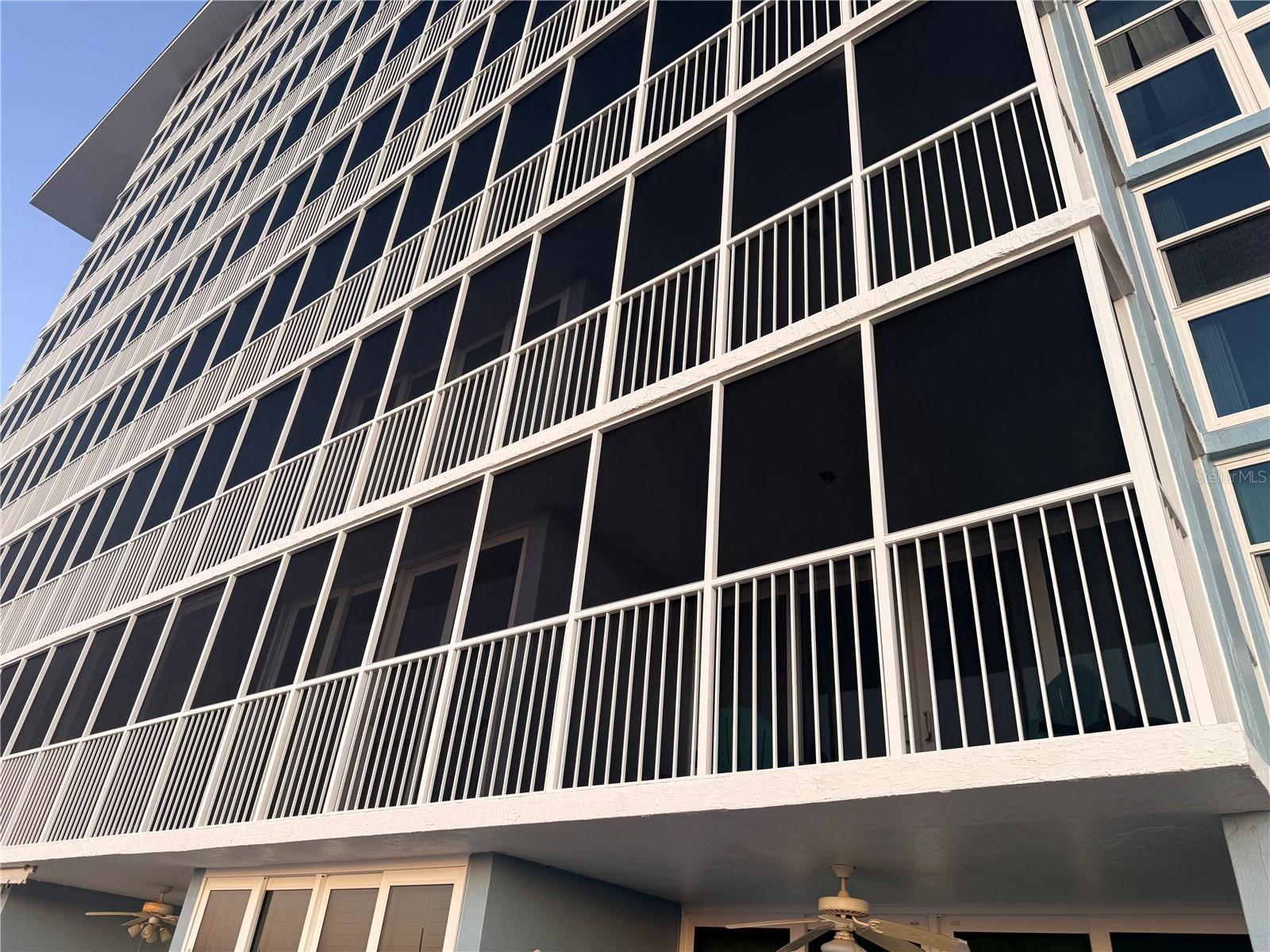 GULF HORIZONS - Residential